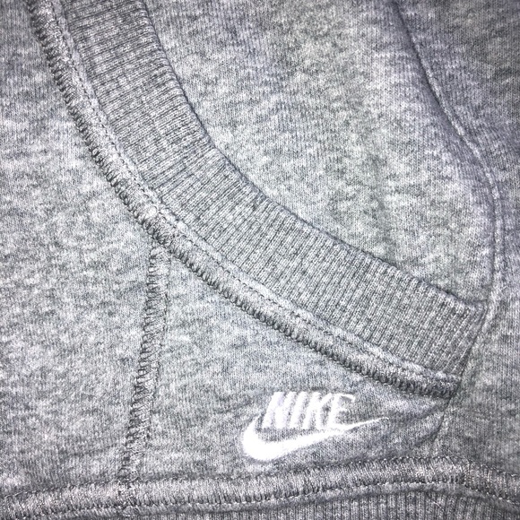 Vintage Nike Zip-Up!!! - Picture 2 of 5